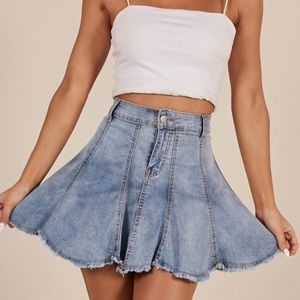 Skirt bundle deals! ♥️♥️♥️